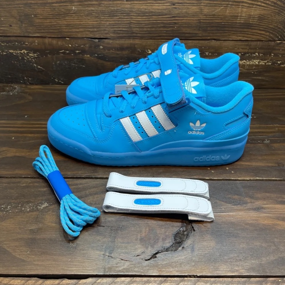 Adidas Forum Low Shoes Sky Rush Blue White GW1614 Men's Multi Sizes NEW - Picture 1 of 9